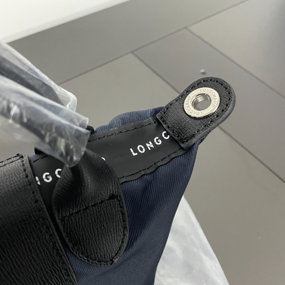 Longchamp Navy and Black Clutch with Silver Details - Picture 5 of 9